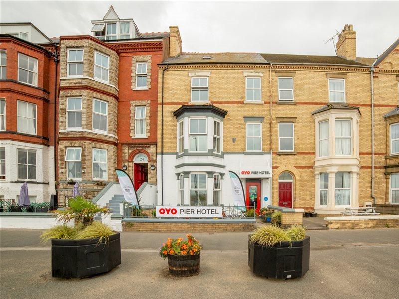 Oyo Pier Hotel Rhyl Kültér fotó