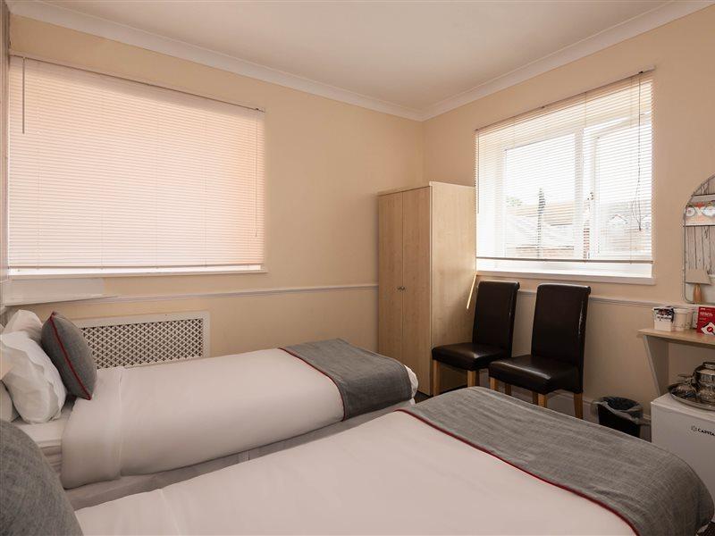 Oyo Pier Hotel Rhyl Kültér fotó