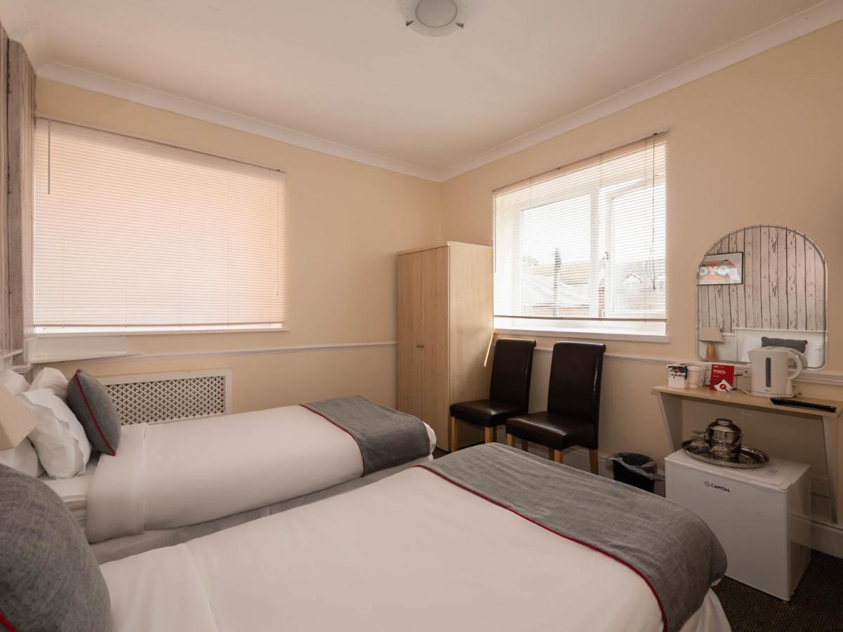 Oyo Pier Hotel Rhyl Kültér fotó