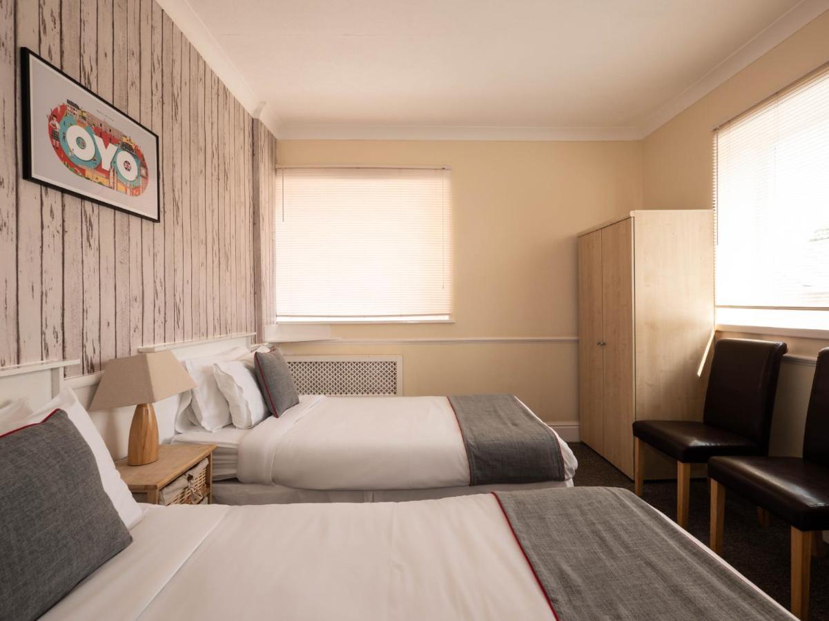 Oyo Pier Hotel Rhyl Kültér fotó