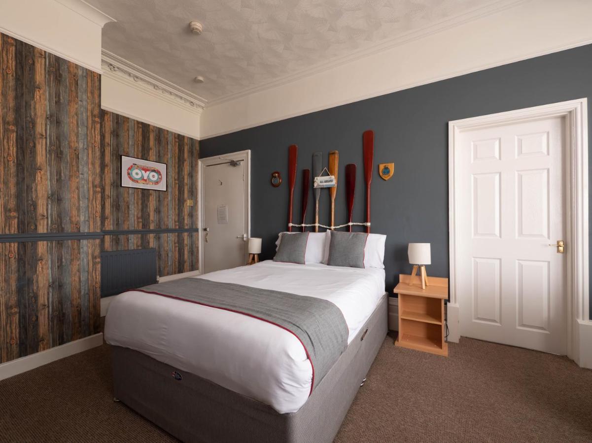 Oyo Pier Hotel Rhyl Kültér fotó