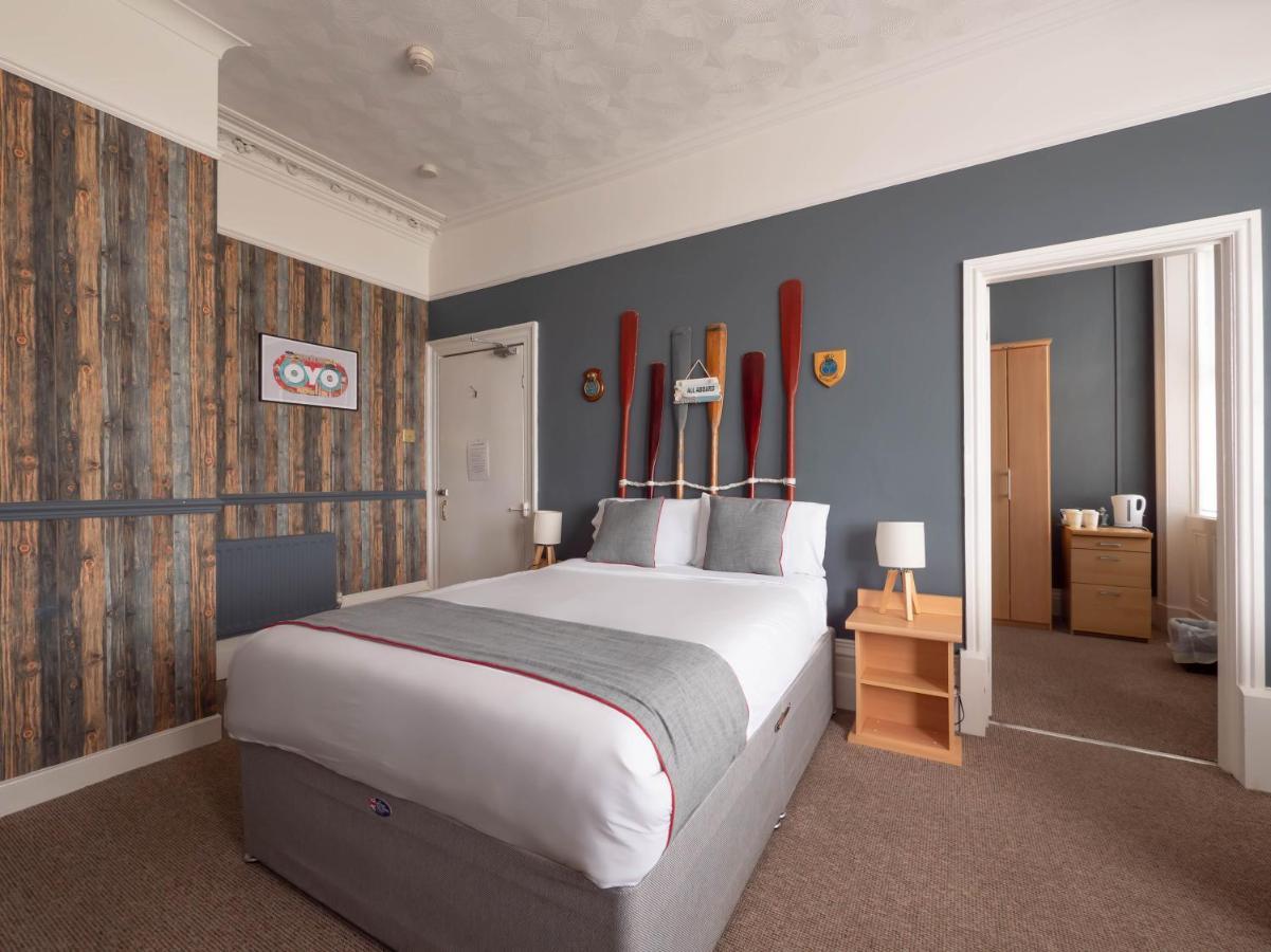 Oyo Pier Hotel Rhyl Kültér fotó