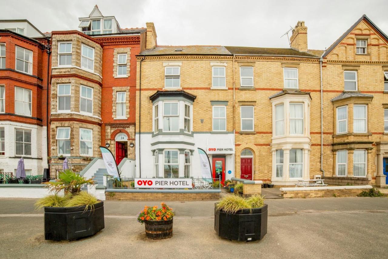 Oyo Pier Hotel Rhyl Kültér fotó